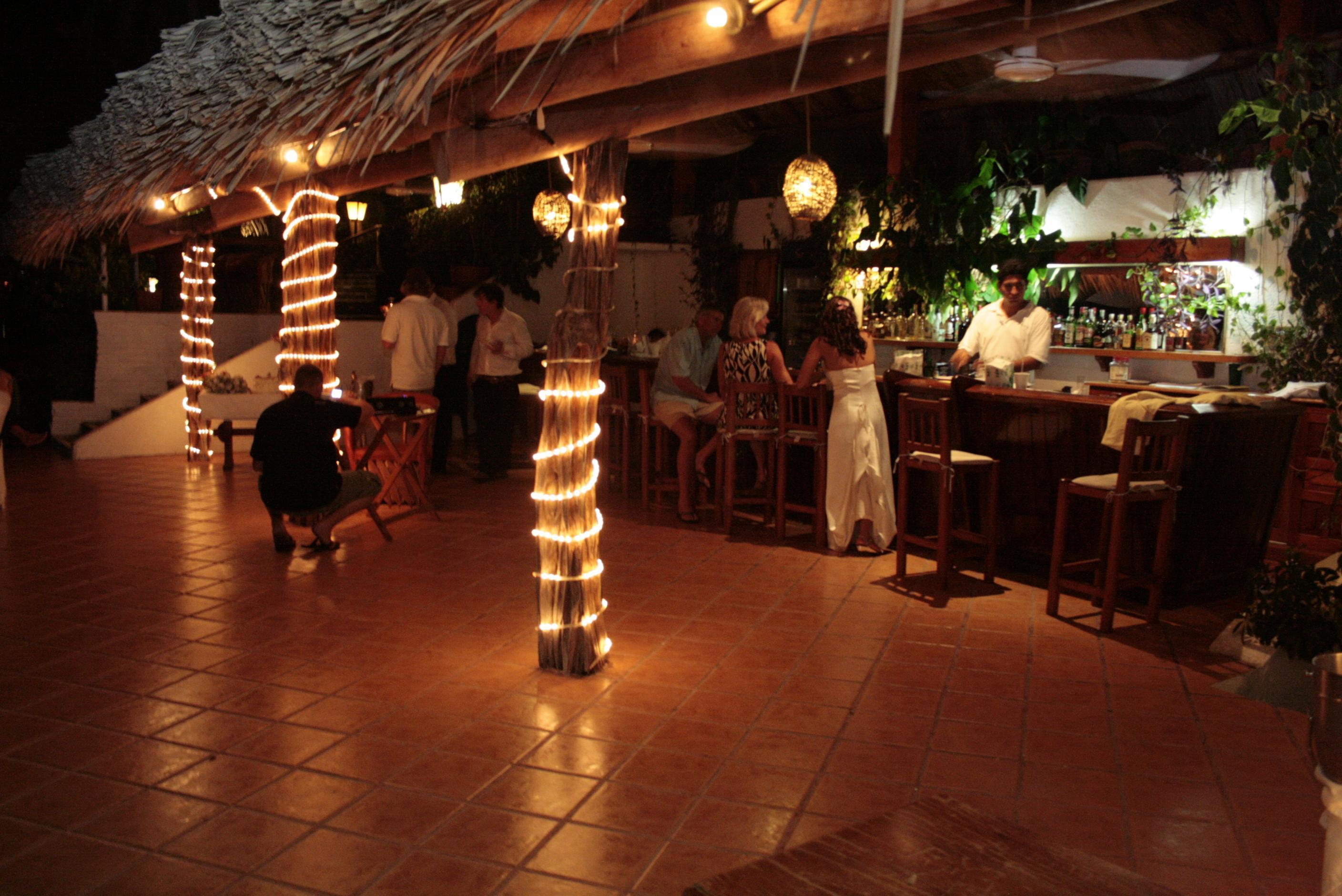 Hotel Catalina Beach Resort Zihuatanejo Exteriör bild