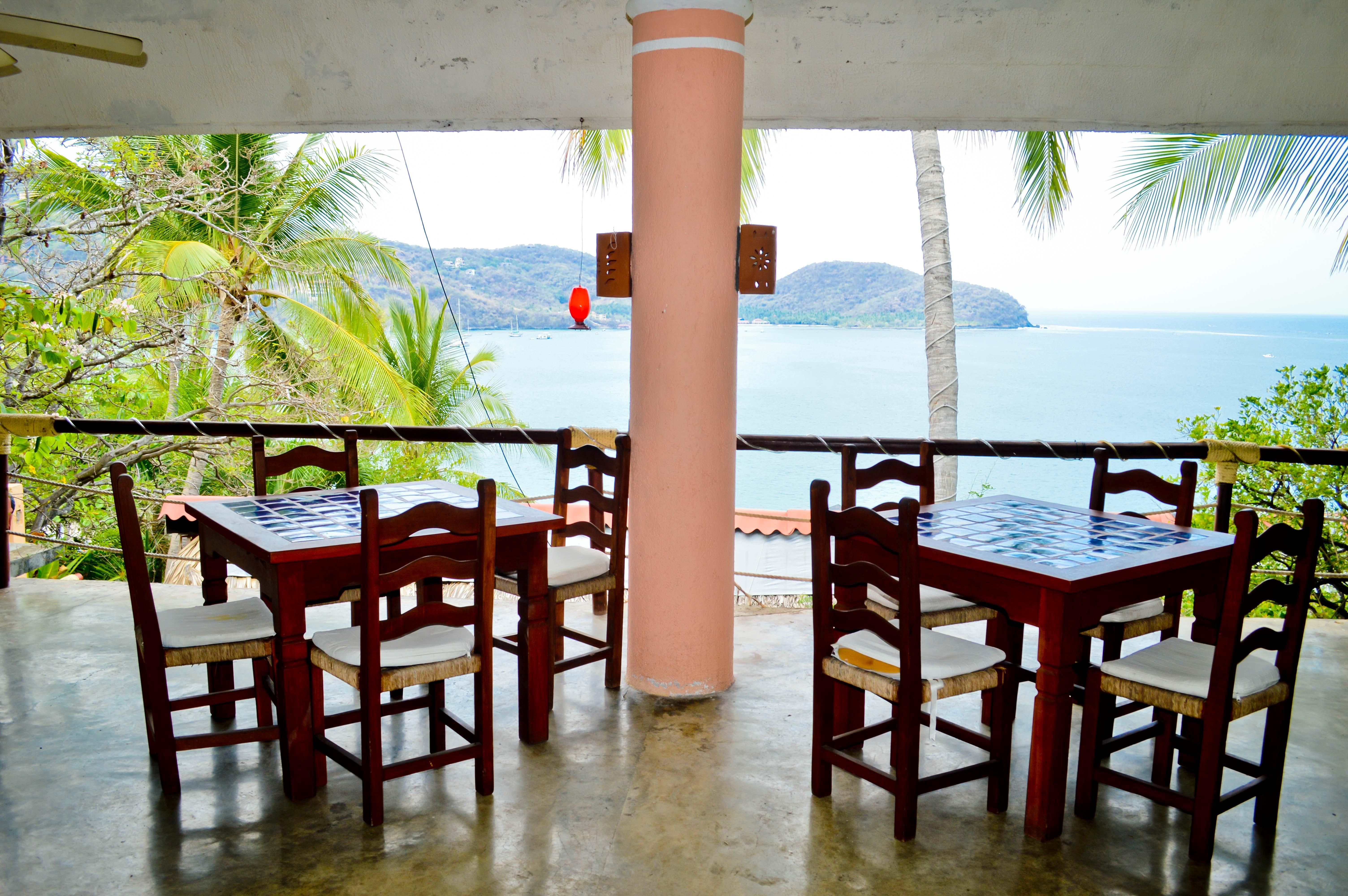 Hotel Catalina Beach Resort Zihuatanejo Exteriör bild