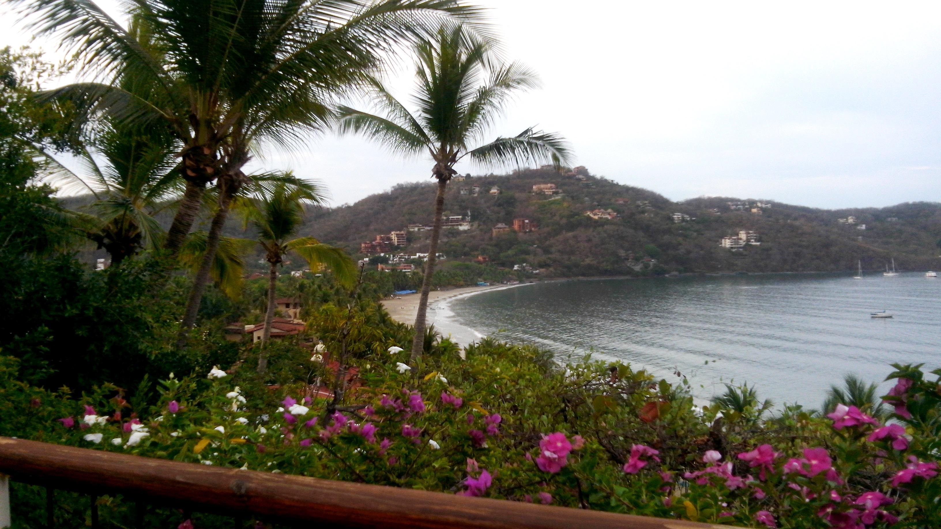 Hotel Catalina Beach Resort Zihuatanejo Exteriör bild